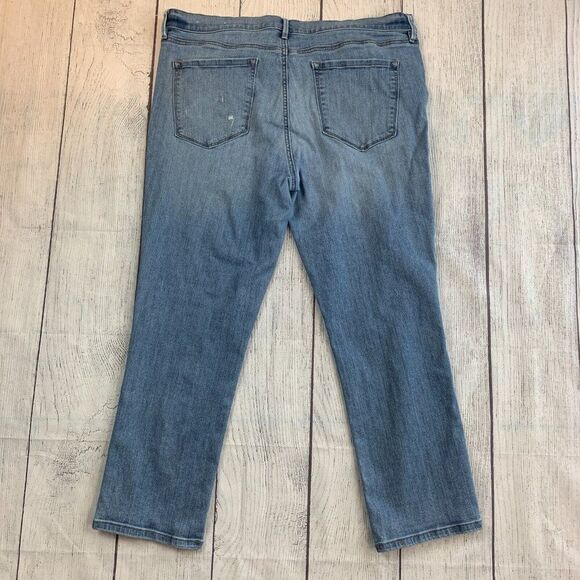 LOFT Outlet Jeans sz 16 Modern Cuffed Crop Light Wash Inseam 27" - Picture 7 of 13